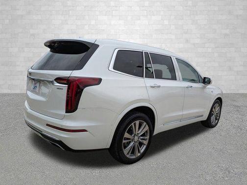 2023 Cadillac XT6 Premium Luxury AWD