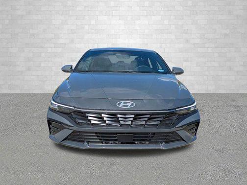 2025 Hyundai ELANTRA HEV Limited