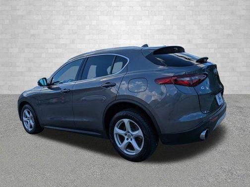 2018 Alfa Romeo Stelvio Base