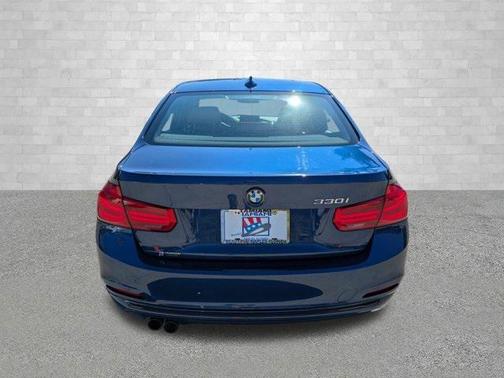 2018 BMW 330 330i