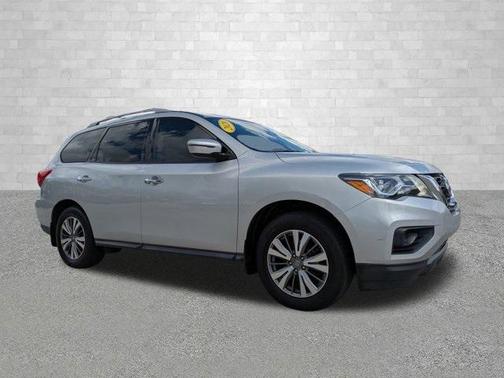 2020 Nissan Pathfinder S 2WD