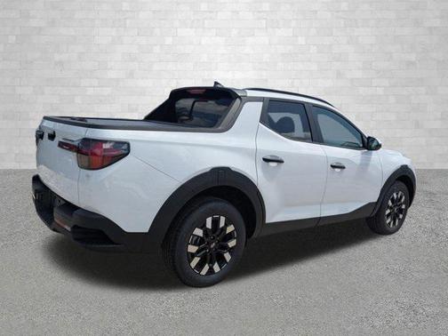 2025 Hyundai SANTA CRUZ SEL Activity