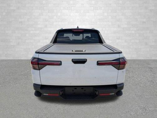 2025 Hyundai SANTA CRUZ SEL Activity