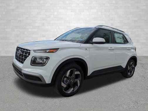 Lunar White 2026 Hyundai VENUE SEL