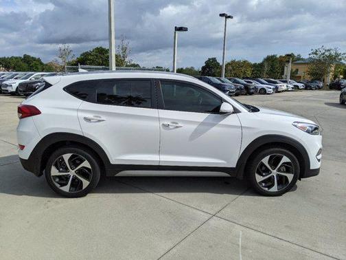 Dazzling White 2018 Hyundai TUCSON Sport