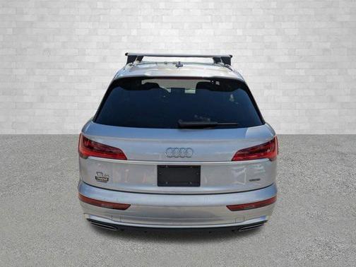 2022 Audi Q5 45 S line Premium