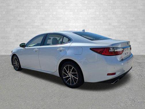 2016 Lexus ES 350 Base