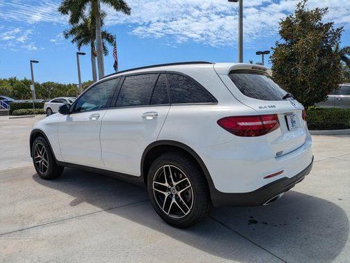 2018 Mercedes-Benz GLC 300 4MATIC