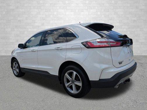 White Platinum Metallic Tri-Coat 2019 Ford Edge Titanium