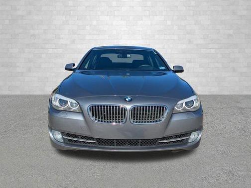 2011 BMW 550 550i