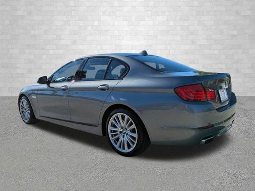 2011 BMW 550 550i
