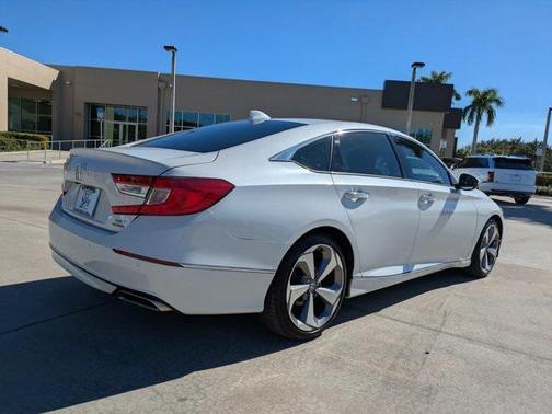 2019 Honda Accord Touring