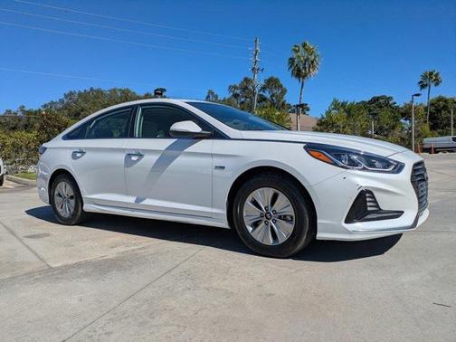 2019 Hyundai SONATA Hybrid SE