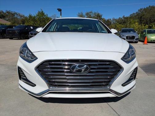 2019 Hyundai SONATA Hybrid SE