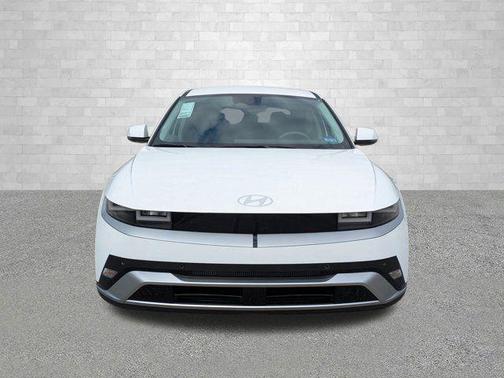 2026 Hyundai IONIQ 5 SE