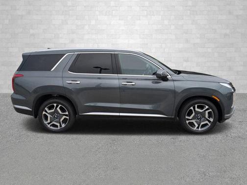 2025 Hyundai PALISADE SEL Premium