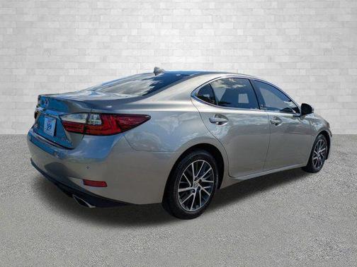 2018 Lexus ES 350 Base