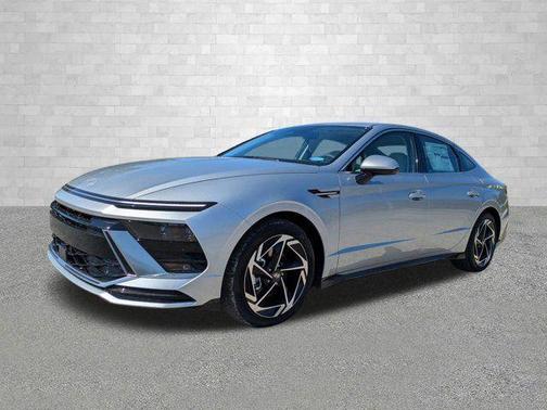 2026 Hyundai SONATA SEL