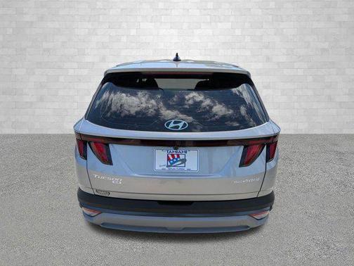 Shimmering Silver 2026 Hyundai TUCSON Hybrid Blue SE