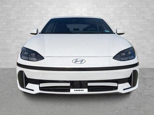 2025 Hyundai IONIQ 6 SEL