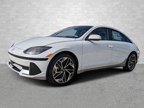 2025 Hyundai IONIQ 6 SEL