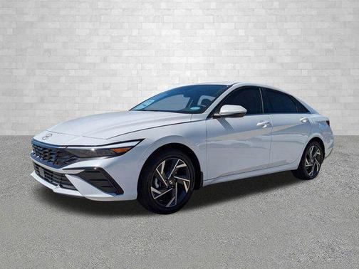 2025 Hyundai ELANTRA SEL