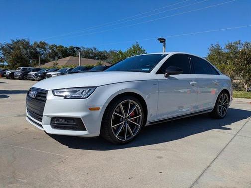 2018 Audi A4 2.0T Premium Plus