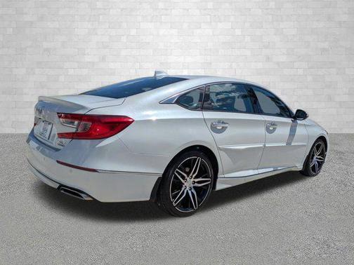 2021 Honda Accord Touring 2.0T