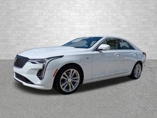 2023 Cadillac CT4 Luxury
