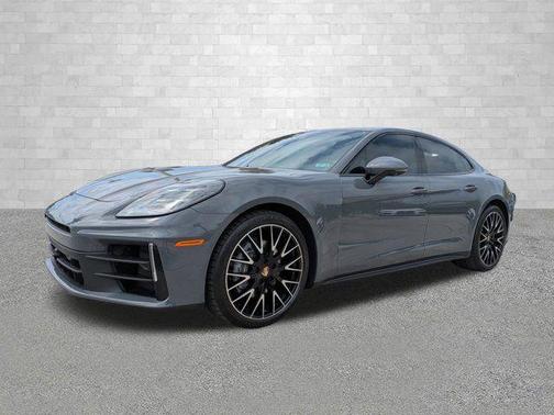 2025 Porsche Panamera Base