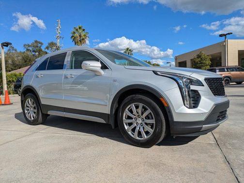 2020 Cadillac XT4 Premium Luxury