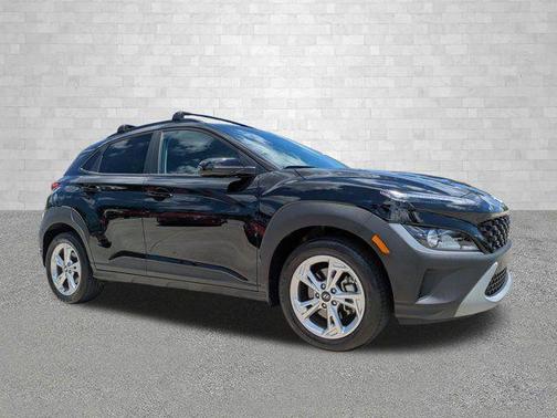 Abyss Black Pearl 2023 Hyundai KONA SEL