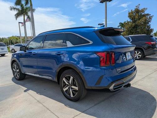 2022 Kia Sorento S
