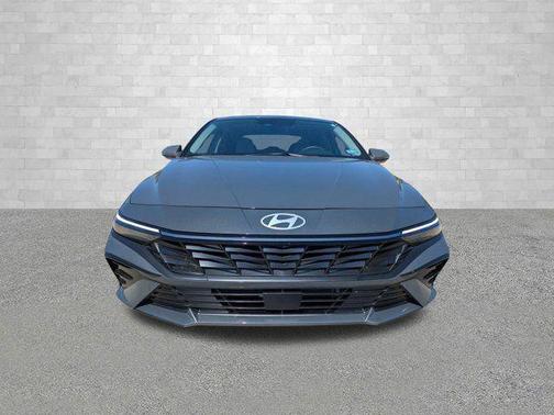 2025 Hyundai ELANTRA HEV Limited