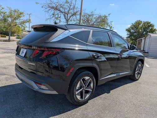 Ash Black 2026 Hyundai TUCSON Hybrid SEL
