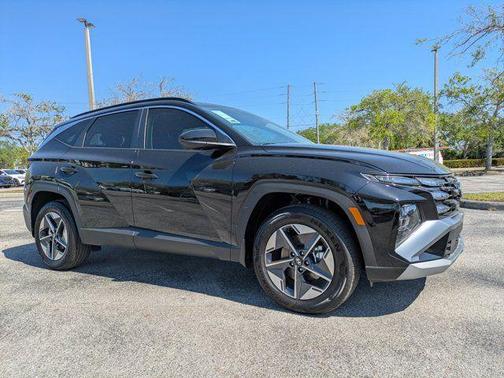 Ash Black 2026 Hyundai TUCSON Hybrid SEL