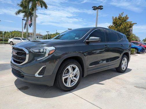 Graphite Gray Metallic 2018 GMC Terrain SLE