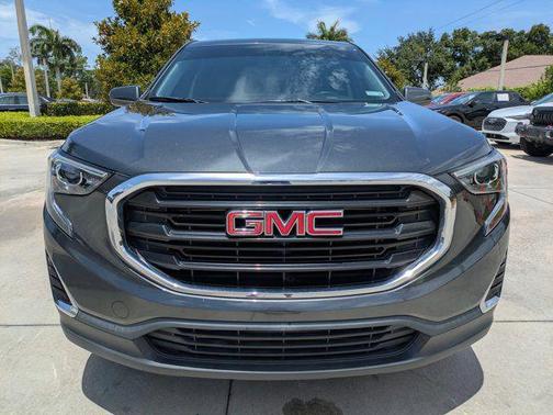 Graphite Gray Metallic 2018 GMC Terrain SLE