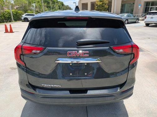 Graphite Gray Metallic 2018 GMC Terrain SLE