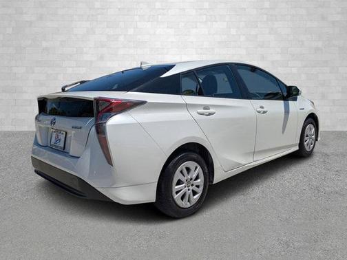 2016 Toyota Prius Two