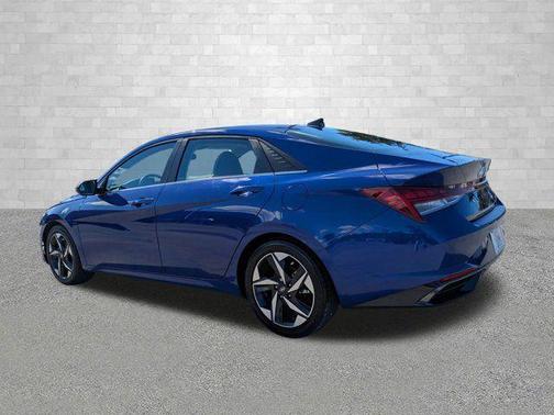 2021 Hyundai ELANTRA Limited