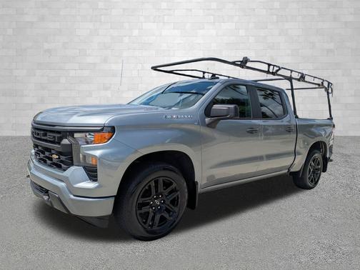 Sterling Gray Metallic 2025 Chevrolet Silverado 1500 Custom
