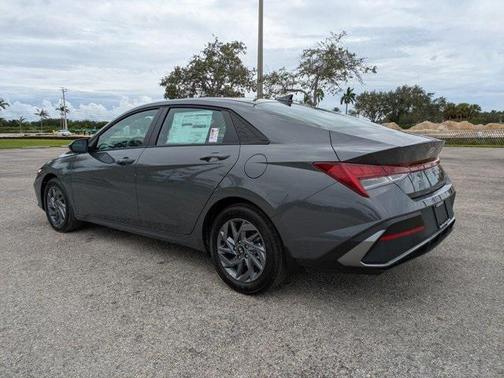 2025 Hyundai ELANTRA HEV Blue