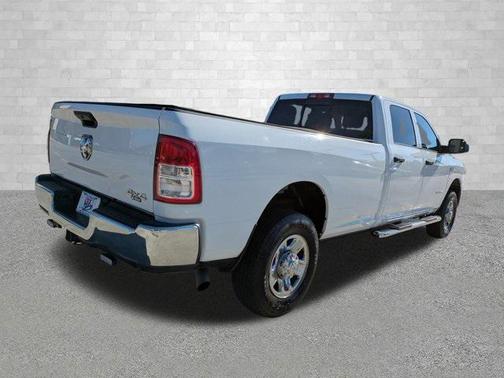 2019 RAM 2500 Tradesman Crew Cab 4x4 8' Box