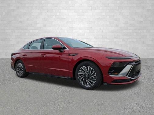 2025 Hyundai SONATA Hybrid SE