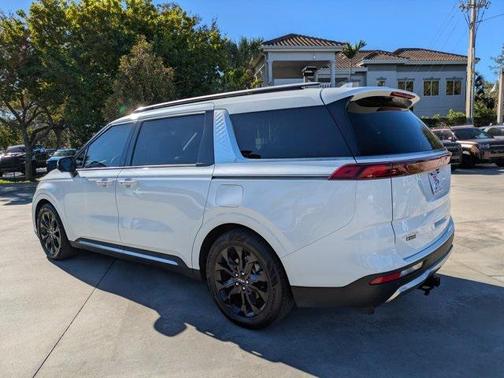 2024 Kia Carnival SX Prestige