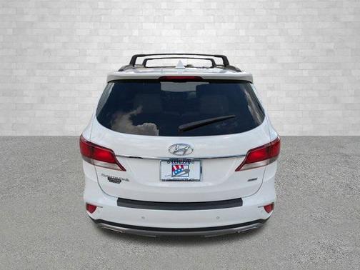 2017 Hyundai SANTA FE SE Ultimate