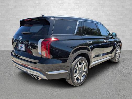 2025 Hyundai PALISADE SEL Premium