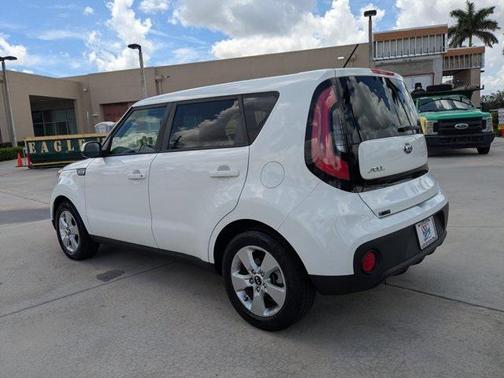 2018 Kia Soul Base