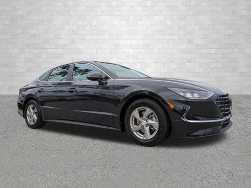 2023 Hyundai SONATA SE